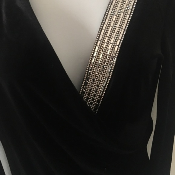 Velvet black dress with crystal - Picture 8 of 8